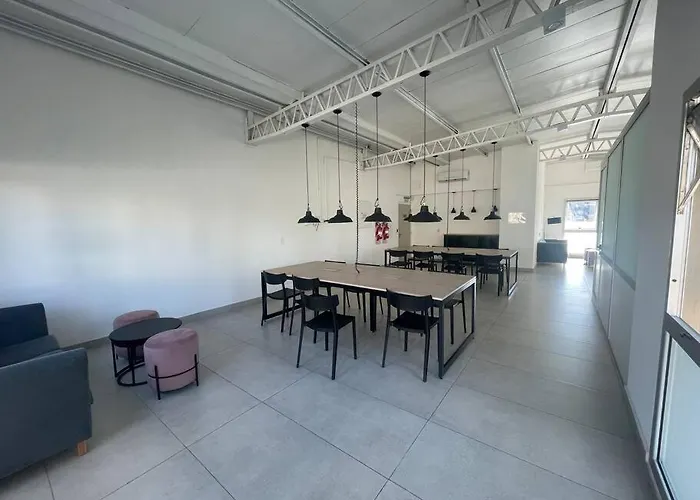 Ayres- Estudio Familiar En San Telmo- Paseo De La Cisterna- Uf 224